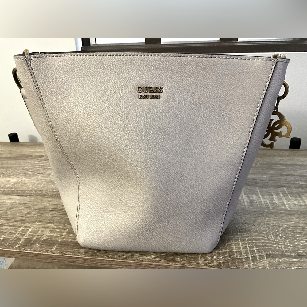 Guess Handbag Beige